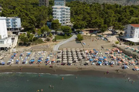 Great White Hotel in Shëngjin — foto 8