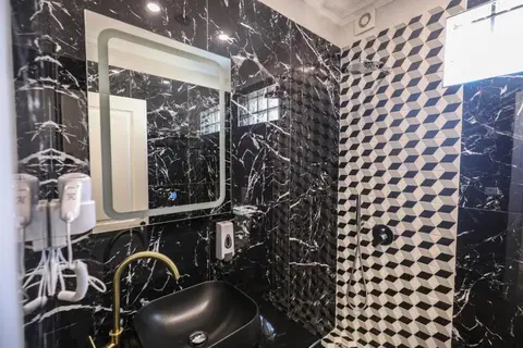 Hotel Peroni in Korca — foto 9