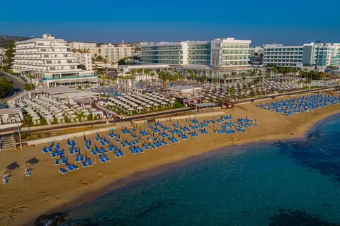 Constantinos The Great Beach Hotel in Παραλίμνι — foto 4