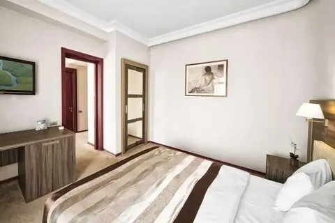 Hotel Cruise in Tbilisi — foto 12