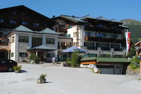 Hotel Konigsleiten in Wald im Pinzgau — foto 17