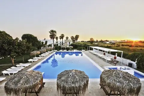 Summer Village Hotel in Marmari