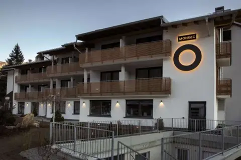 Hotel Monroc in Commezzadura — foto 27