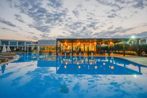 Asterias Beach Resort in Κολύμπια — foto 10