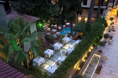 Alp Pasa Hotel in Muratpaşa — foto 14
