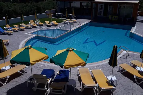 Manolis Studios in Kefalos