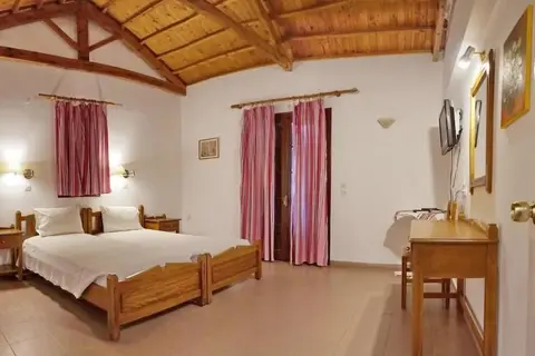 Pasiphae Hotel in Σκάλα Καλλονής — foto 22