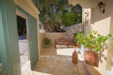Agnantia in Δημοτική Ενότητα Ερίσου — foto 4