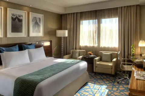 Crowne Plaza Deira in ديرة — foto 6