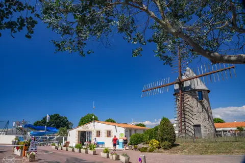 Camping Moulin De La Salle in Les Sables-d'Olonne — foto 10