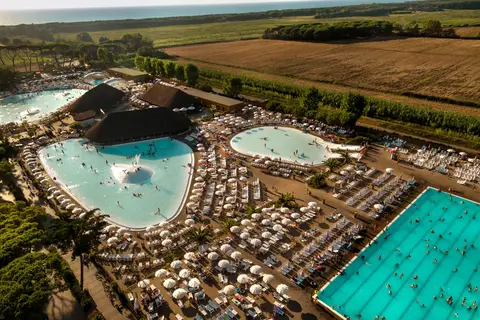 Hu Park Albatros Village in San Vincenzo — foto 8