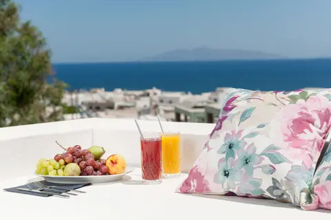 Mar 'n' Mar Crown Hotel and Suites in Δημοτική Ενότητα Θήρας — foto 12