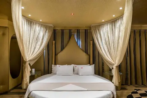 Ruby Rooms Kifisia in Δήμος Κηφισιάς — foto 18
