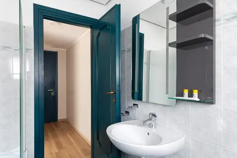 B&B HOTEL Como City Center in Bardolino — foto 14