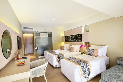 Anathera Resort Kuta in Kuta — foto 24