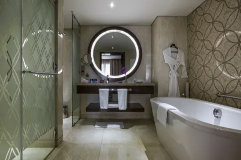 Crowne Plaza Deira in Deira — foto 11