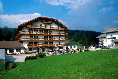 Hotel Kreuzberg in Sexten, foto 8