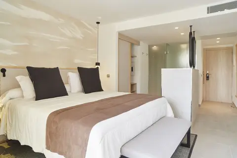 Invisa Hotel Club Cala Verde in Santa Eulària des Riu, foto 28