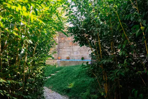 Jardim da Batalha in Batalha — foto 17