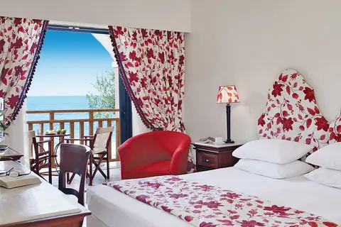 Hotel Roda Beach Resort & Spa in Καρουσάδες — foto 15
