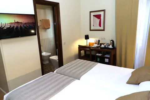 Hotel Los Condes in Madrid — foto 27