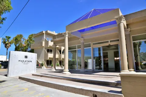 Marathon Hotel in Κολύμπια — foto 3