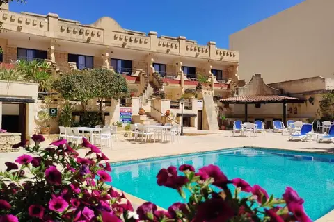 Cornucopia Hotel in Ix-Xagħra — foto 26