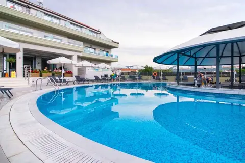 The Dome Luxury Hotel in Λιμενάρια