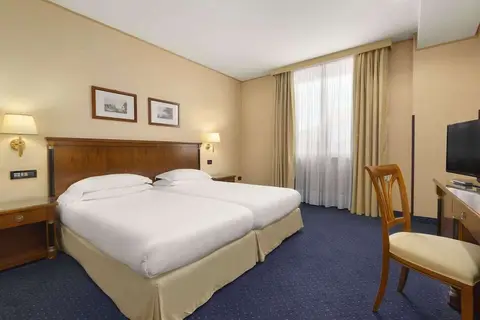 Ramada Naples in Napels