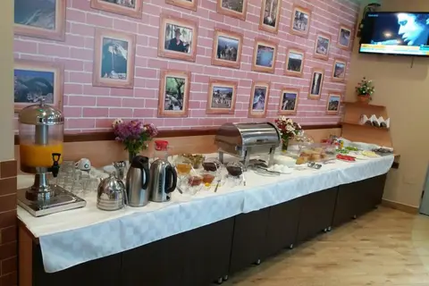 Alvero Hotel in Përmet — foto 13