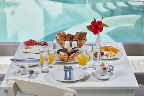 Aegean Plaza Hotel in Δημοτική Ενότητα Θήρας — foto 15