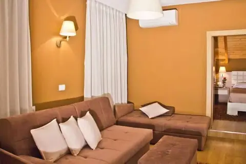 Hotel Vila 60 in Tirana — foto 7