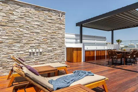 Chris Le Mare Gold Luxury Villa in Παραλίμνι — foto 21