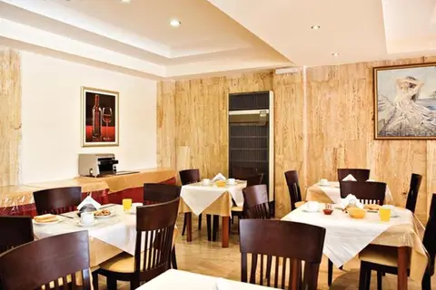 Cleopatra Classic Hotel in Καρδάμαινα — foto 14