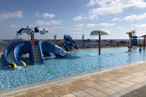 Mare Blue in Mare Blue, foto 2