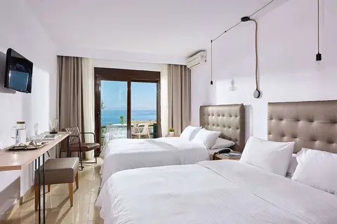 Glavas Inn Hotel in Gerakini — foto 4
