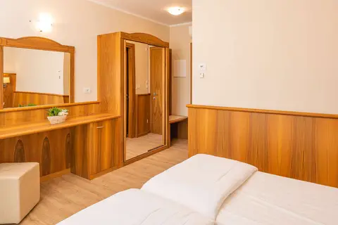 Hotel Centrale Garda in Garda, foto 15