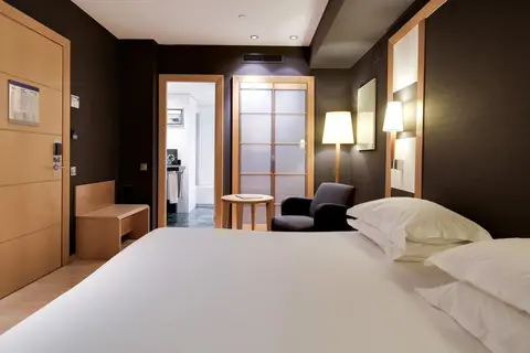 Hotel Barcelona Universal in Barcelona — foto 19