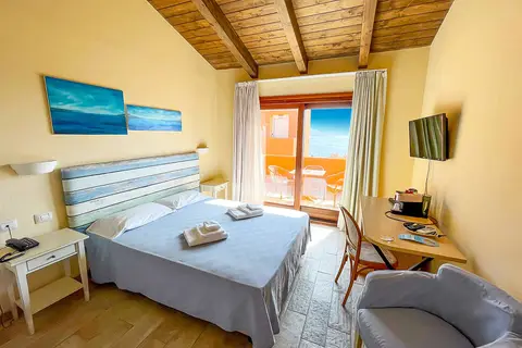 Hotel Costa Paradiso in La Trinitai e Vignola/Trinità d'Agultu e Vignola — foto 2
