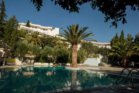 Neos Ikaros in Αγία Γαλήνη — foto 30