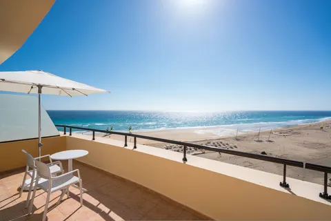 Iberostar Waves Playa Gaviotas in Las Gaviotas — foto 4