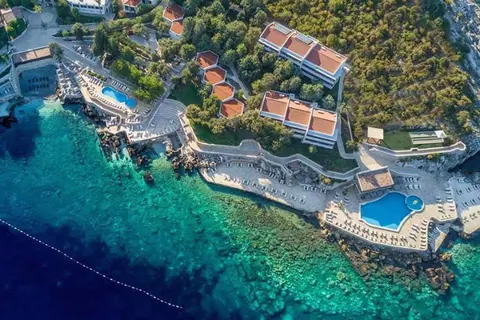Radisson Resort Ruza Vjetrova in Bar