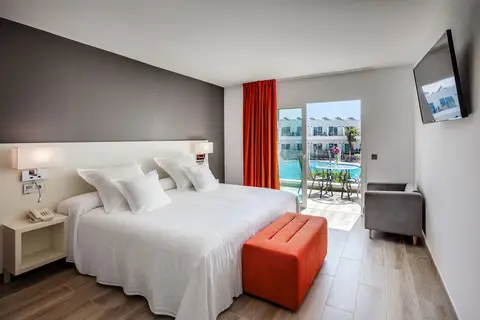 Barceló Corralejo Sands in La Oliva — foto 22