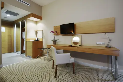 Ramada by Wyndham Podgorica in Podgorica — foto 9