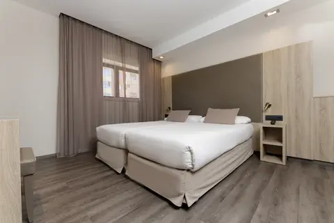 Hotel Civera in Teruel — foto 27