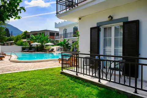 Aquarius Beach Eco-Hotel in Messonghi, foto 11