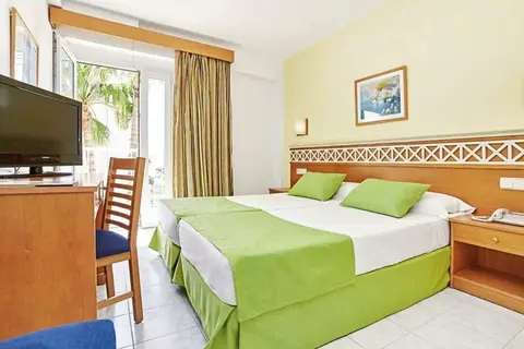 Universal Hotel Bikini in Sant Llorenç des Cardassar — foto 13