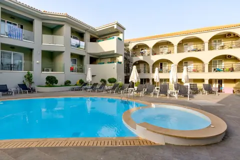 White Olive Premium Hotel in Laganas Municipal Unit, foto 4