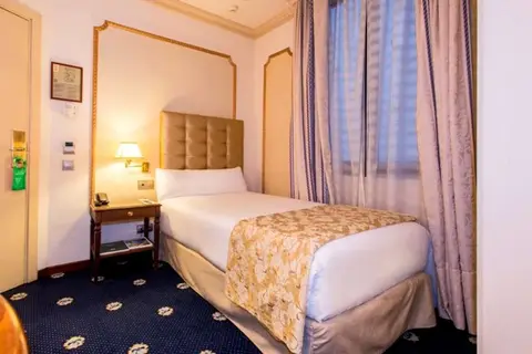Hotel Roger de Lluria Barcelona in Barcelona — foto 13