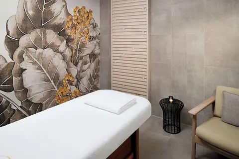Courtyard World Trade Center Dubai in Dubai, foto 12